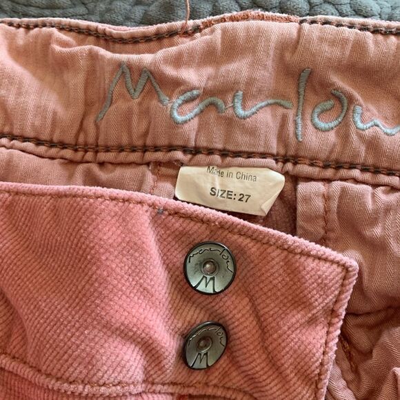 Marlow by Citizens of Humanity punks corduroy shorts, size 27. - Picture 3 of 11